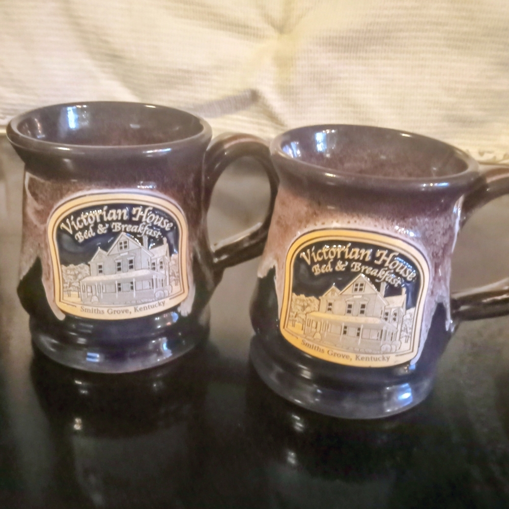 Deneen Pottery Victorian House Bed & Breakfast Coffee Mugs Set Of 2